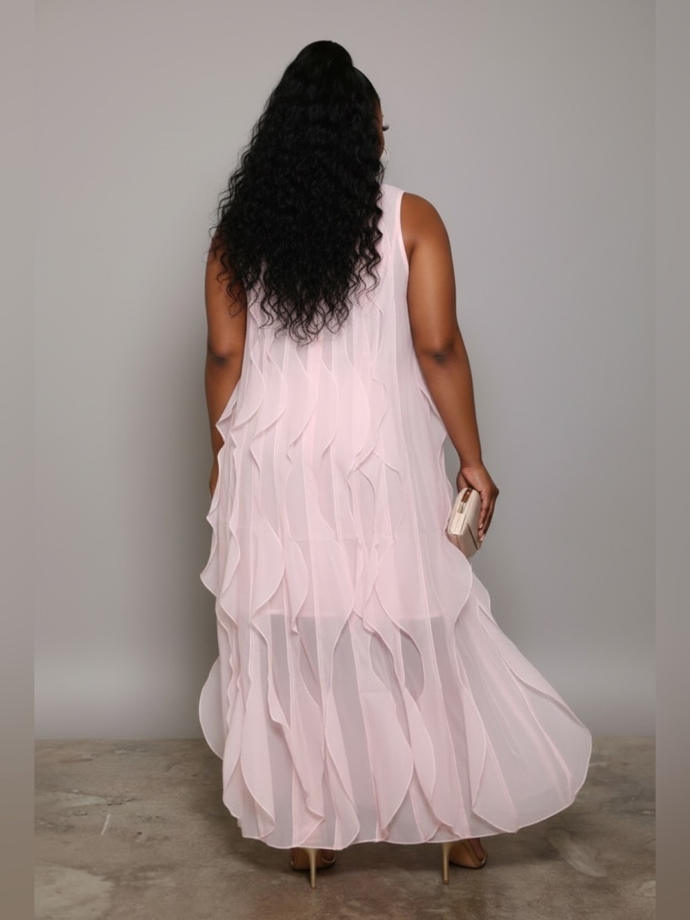 Elegant Sleeveless Pink Maxi Dress - Picture 2 of 2